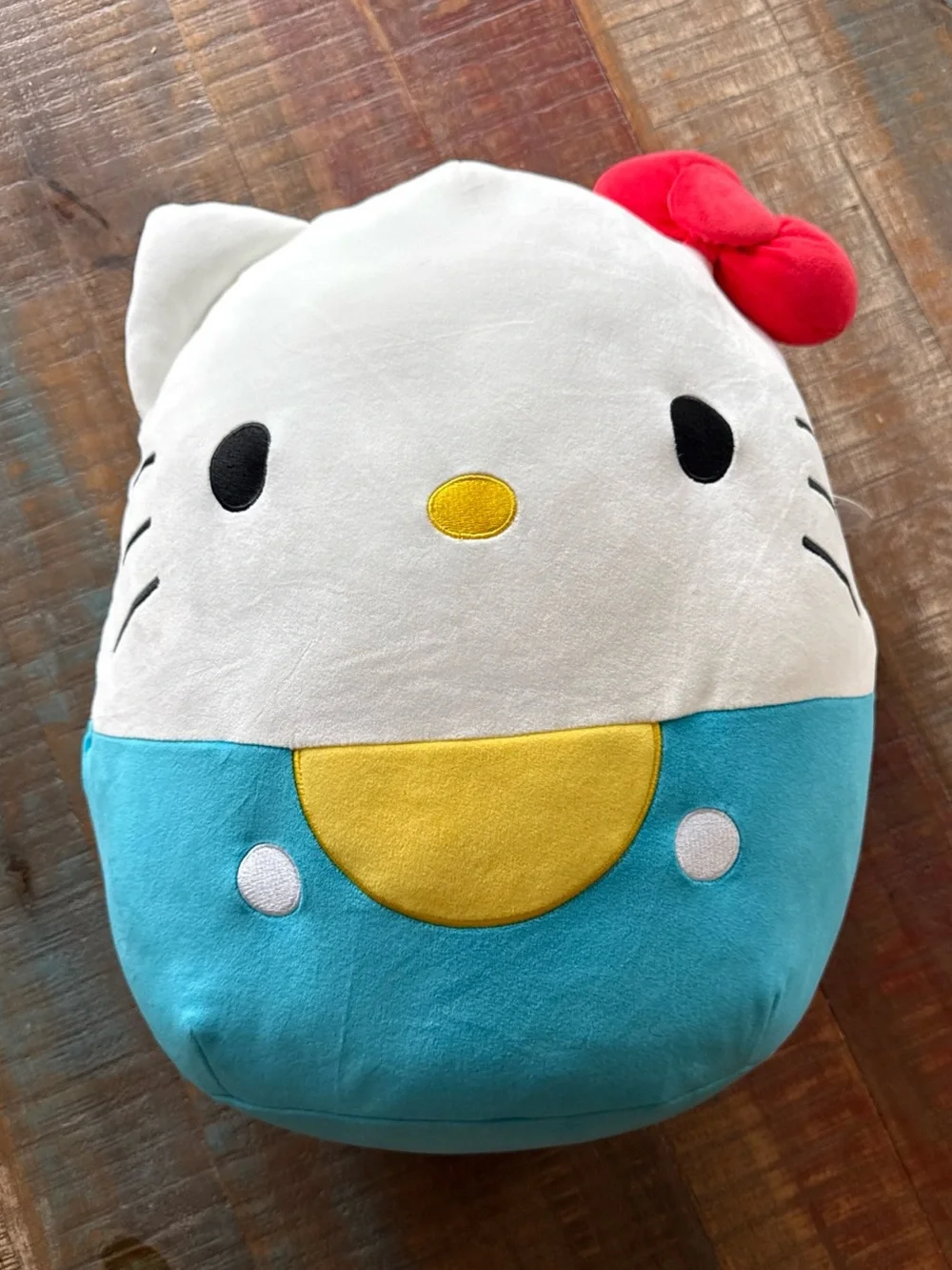 Hello Kitty Jumbo Squishmallow 16 inch Red Bow Blue Classic Plush NEW Yellow 16”
